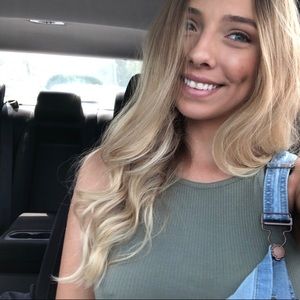 Meet Your Posher- Ashley